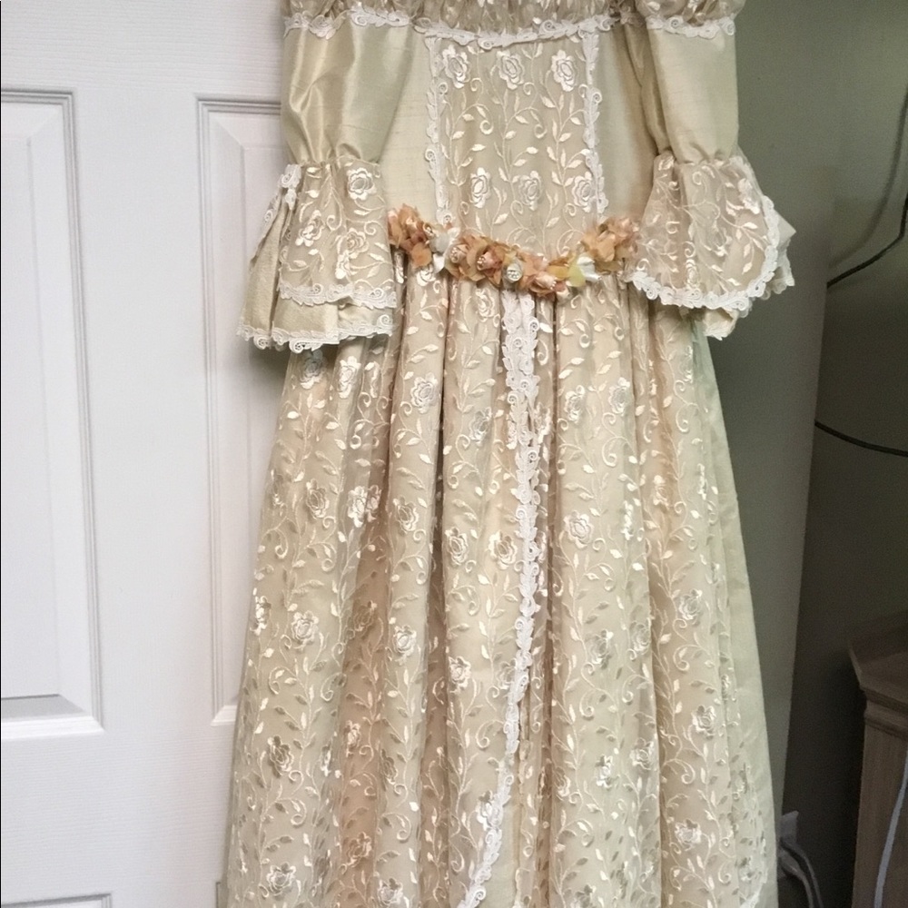 Communion dresses - Picture 5 of 8